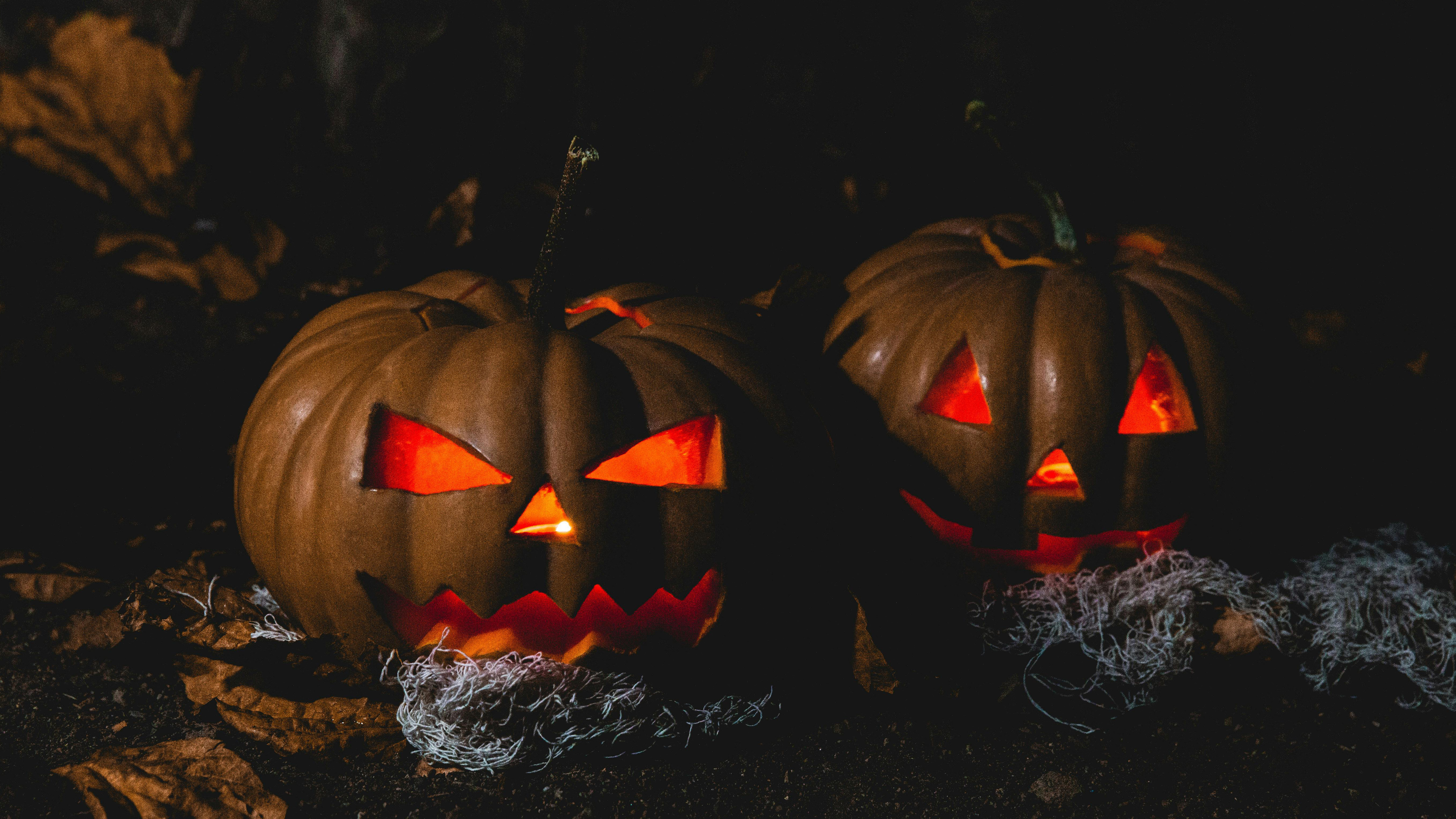 poempoenen met gezichten